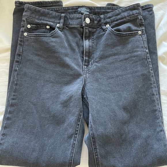 Club Monaco The High Rise Skinny Jeans - Picture 2 of 3